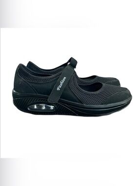 Women’s Black Mary Jane Air-Cushion Sneakers Woman’s 9 US Comfortable Staple